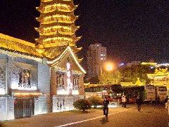 南京諾爾迅亮化告訴您如何選擇亮化工程公司？